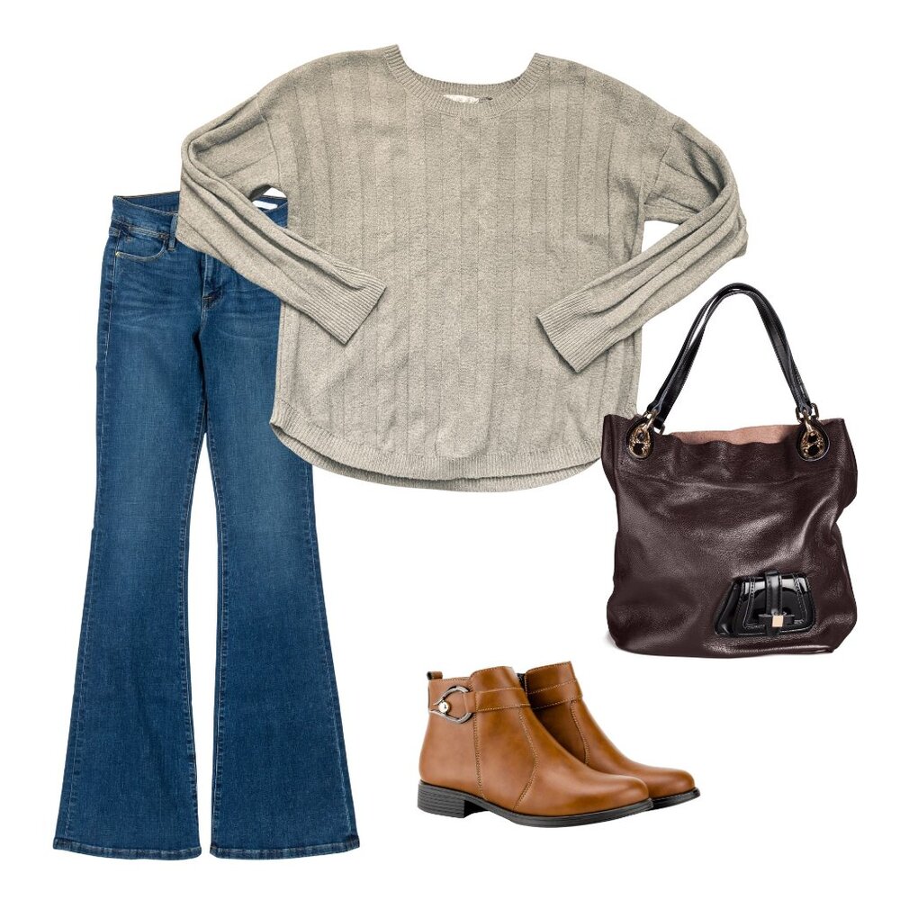 Light Beige Knit Sweater, Chunky relaxed look, Crewneck, Size M